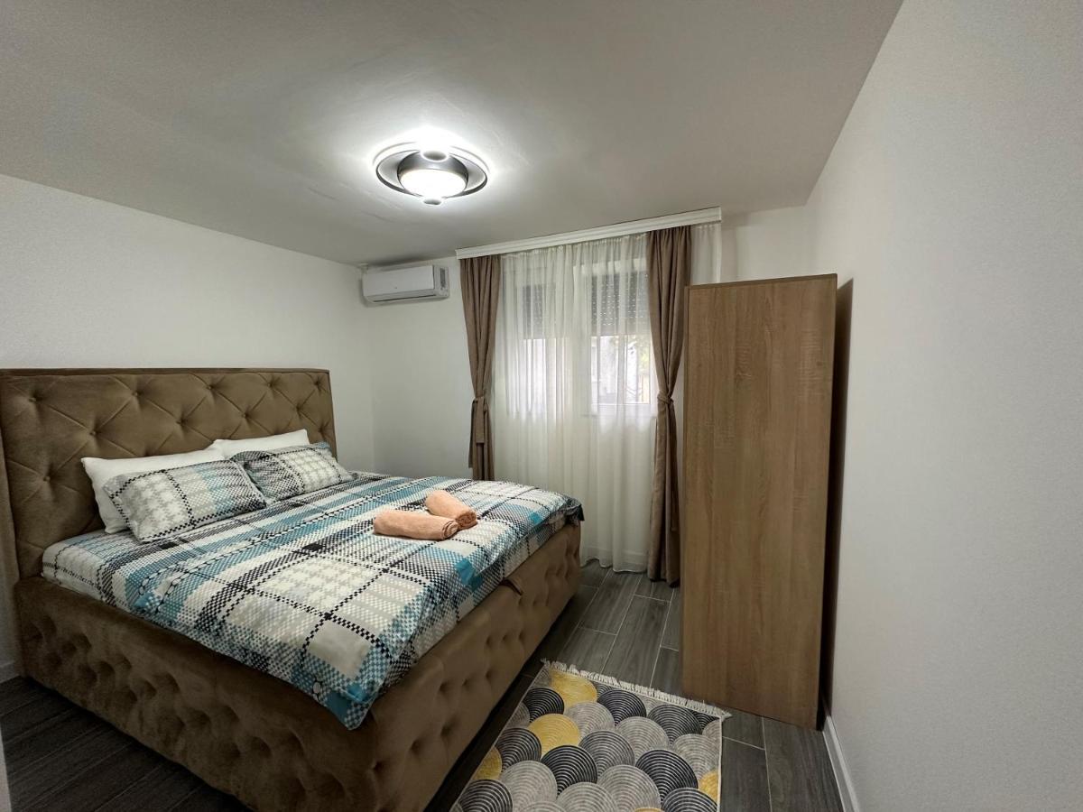 Vucinic Studio Apartment Cetinje Eksteriør billede